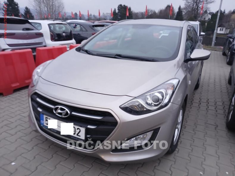 Hyundai i30 - hlavní fotka inzerátu