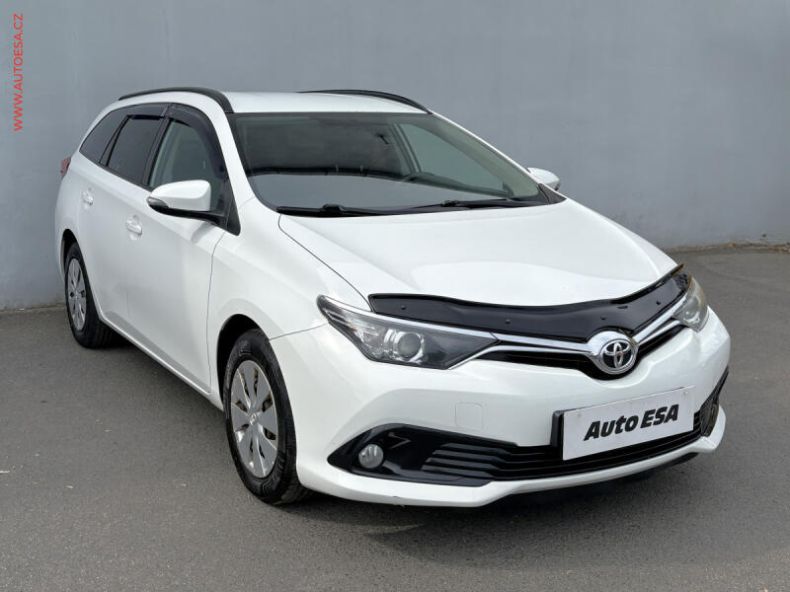 Toyota Auris - hlavní fotka inzerátu