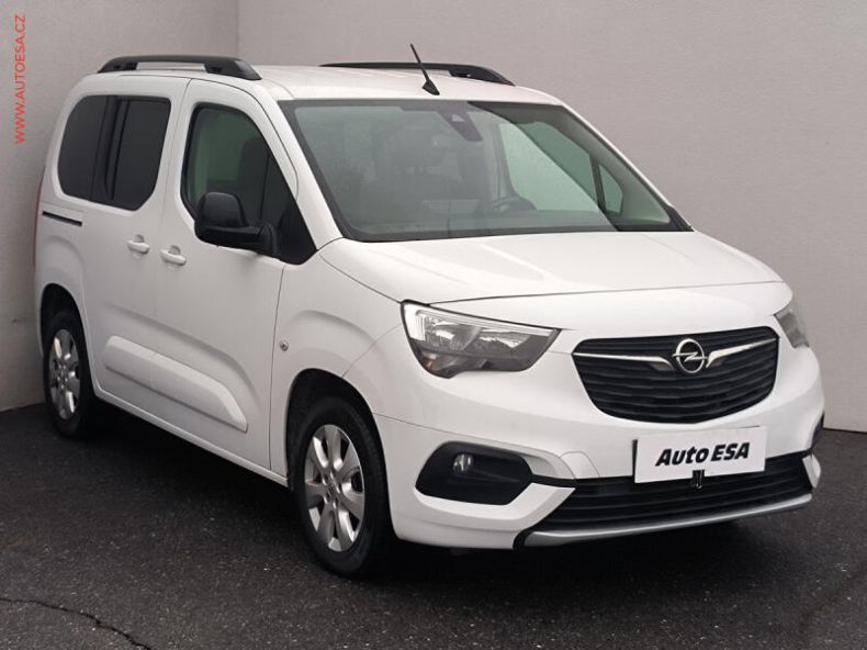 Opel Combo - hlavní foto