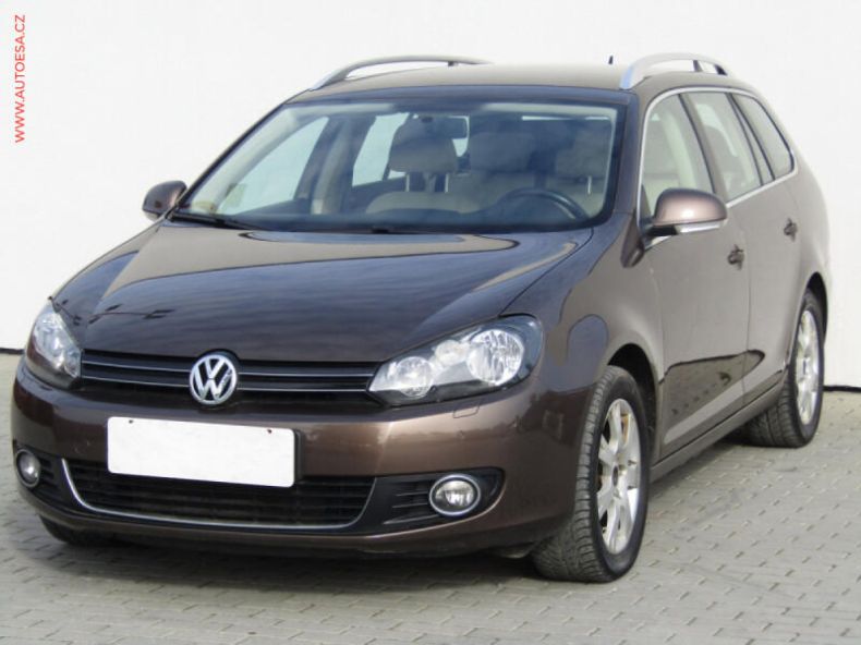 Volkswagen Golf - hlavní fotka
