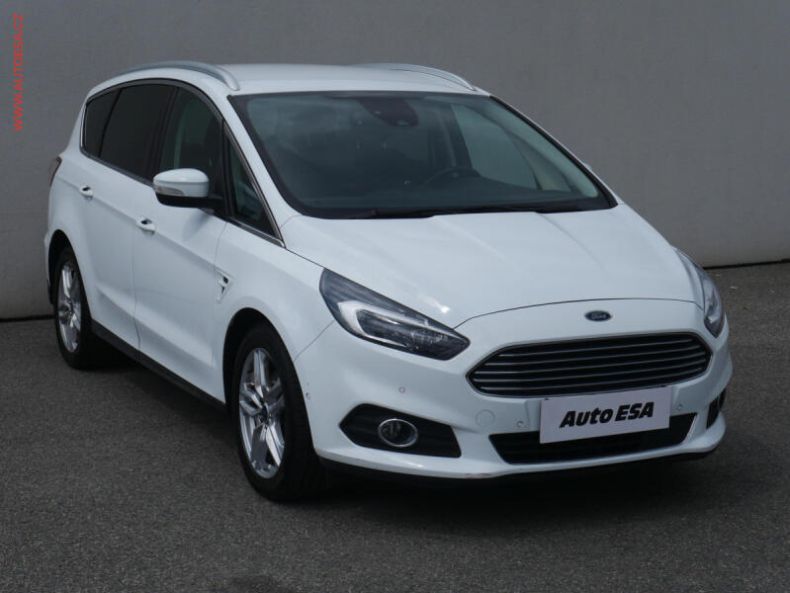 Ford S-MAX - hlavní fotka inzerátu