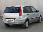 Ford Fusion - fotka číslo 3