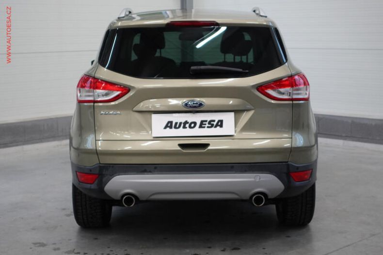 Ford Kuga - hlavní fotka