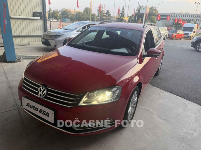 Volkswagen Passat - hlavní foto