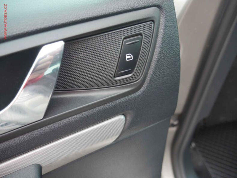 Škoda Octavia - hlavní fotka