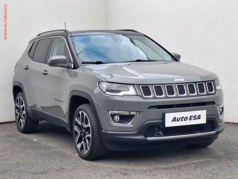 Jeep Compass - hlavní foto