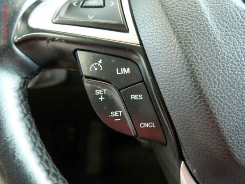 Ford Mondeo - hlavní fotka