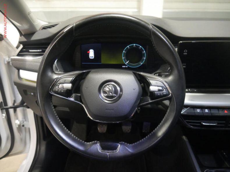 Škoda Octavia - hlavní fotka