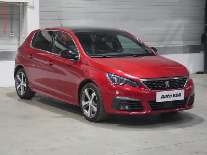 Peugeot 308 - hlavní foto