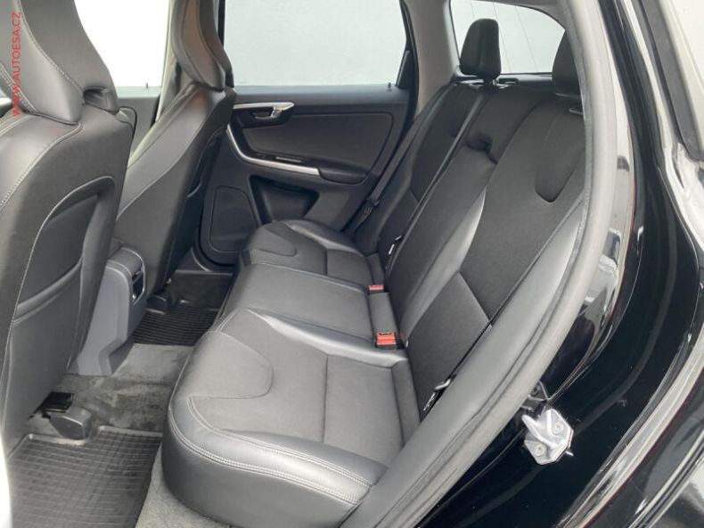 Volvo XC60 - hlavní fotka