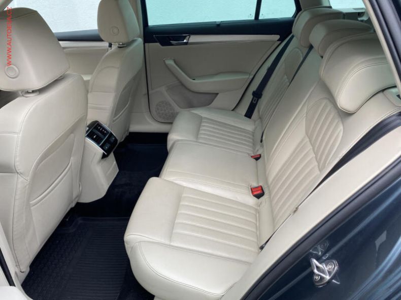 Škoda Superb - hlavní fotka