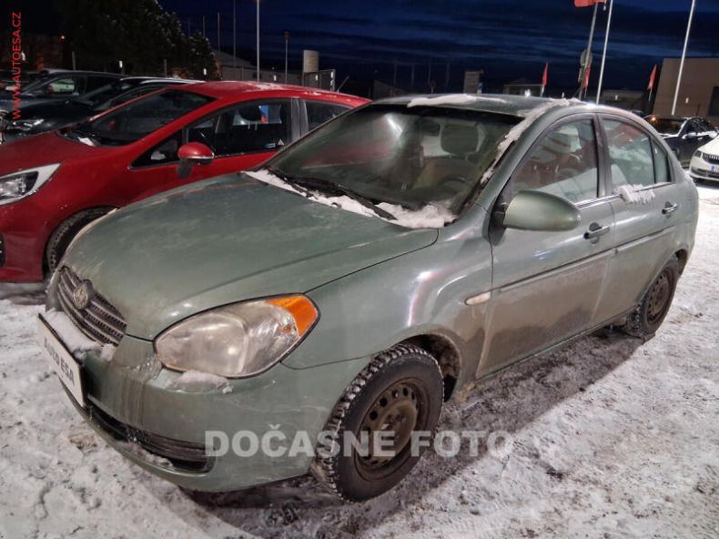 Hyundai Accent - hlavní foto