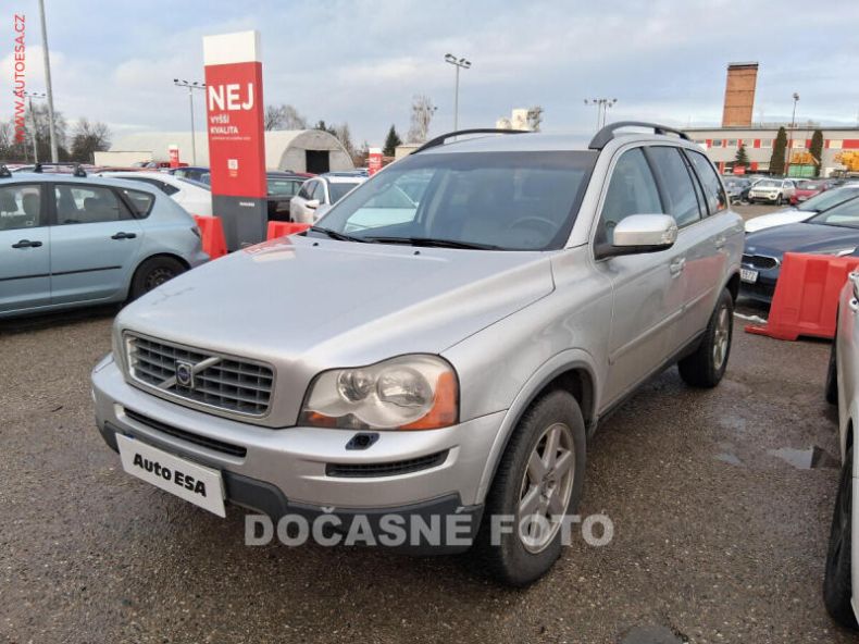 Volvo XC90 - hlavní foto
