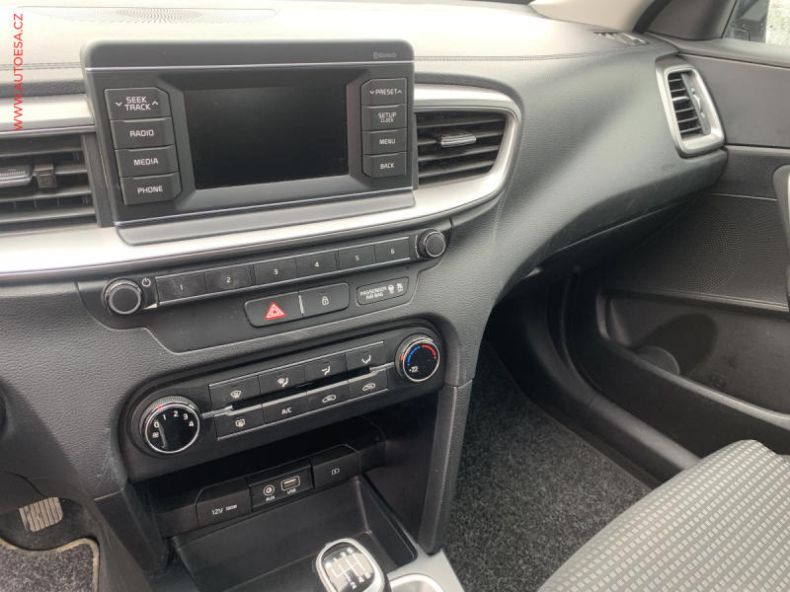 Kia Cee'd - hlavní fotka