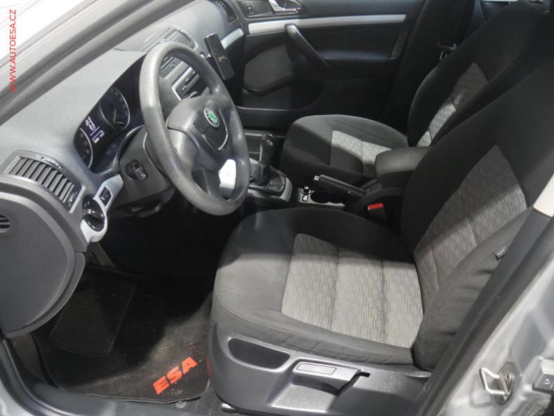 Škoda Octavia - hlavní fotka