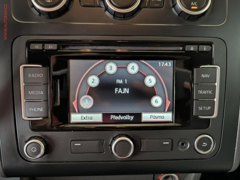 Volkswagen Touran - hlavní fotka