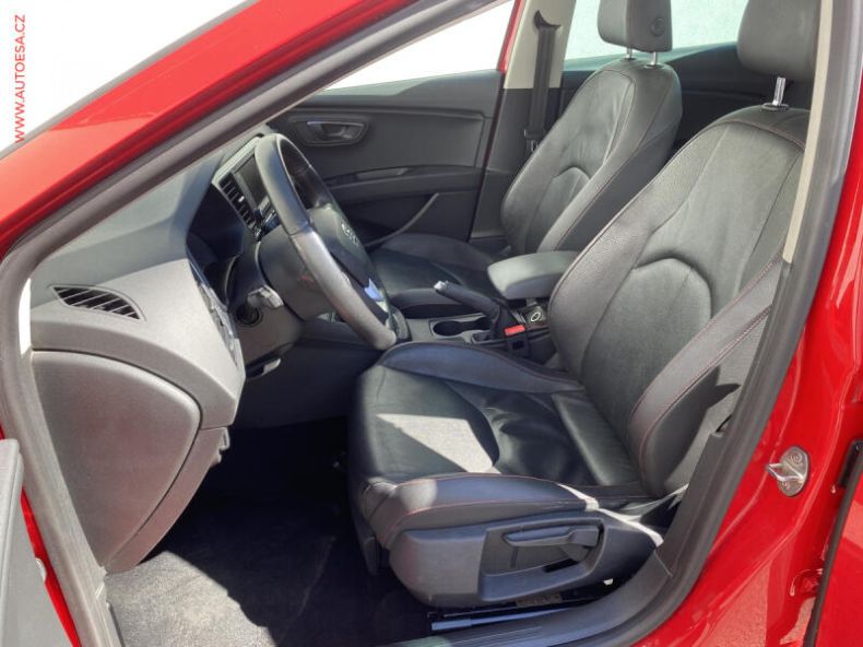 Seat Leon - hlavní fotka