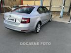 Škoda Octavia - fotka číslo 1