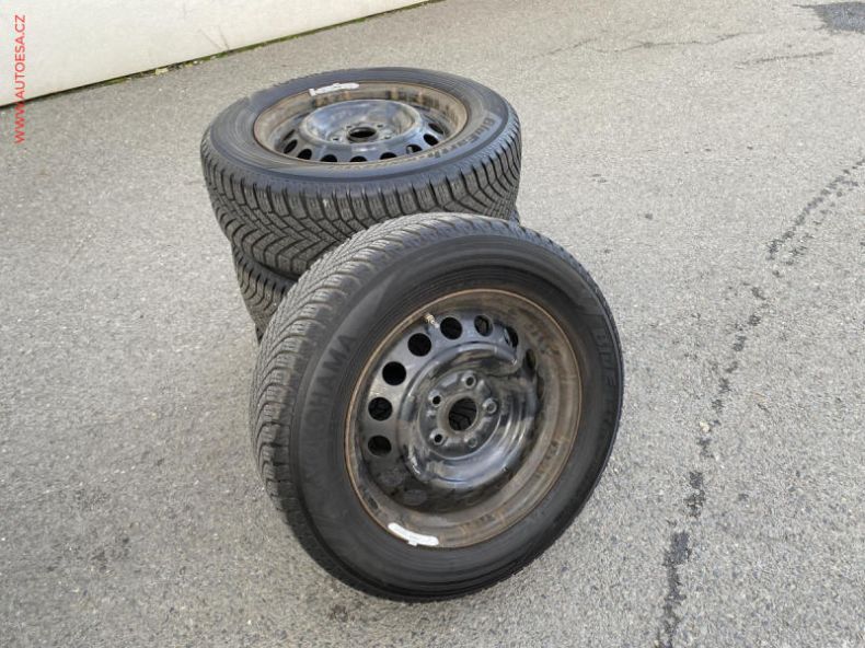 Suzuki Vitara - hlavní fotka