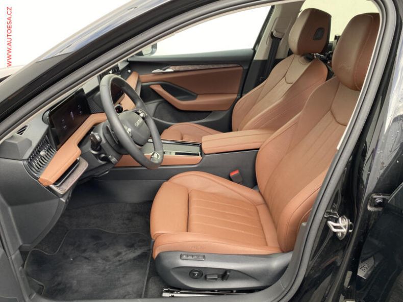 Škoda Superb - hlavní fotka