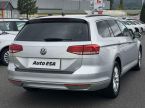 Volkswagen Passat - fotka číslo 3