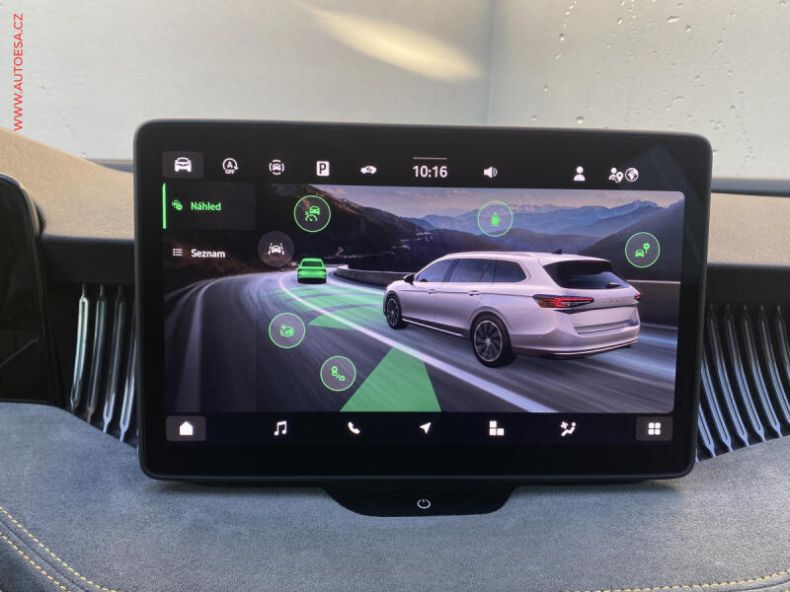 Škoda Superb - hlavní fotka