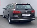 Volkswagen Passat - fotka číslo 5