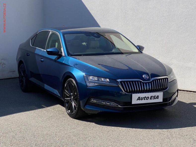 Škoda Superb - hlavní foto