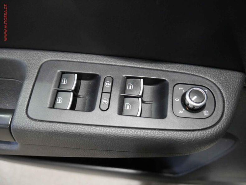 Volkswagen Sharan - hlavní fotka
