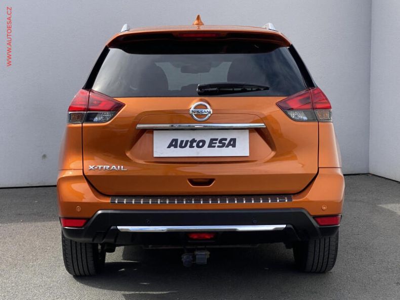 Nissan X-Trail - hlavní fotka