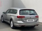 Volkswagen Passat - fotka číslo 5