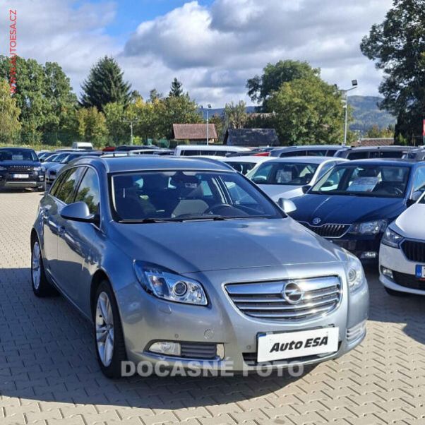 Opel Insignia - hlavní fotka inzerátu