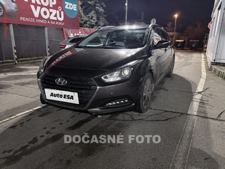 Hyundai i40 - hlavní foto