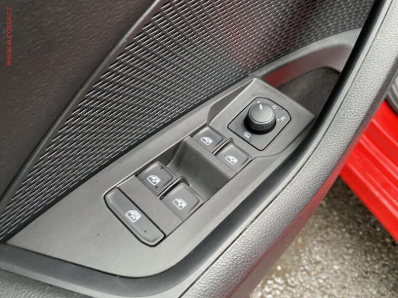 Škoda Octavia - hlavní fotka