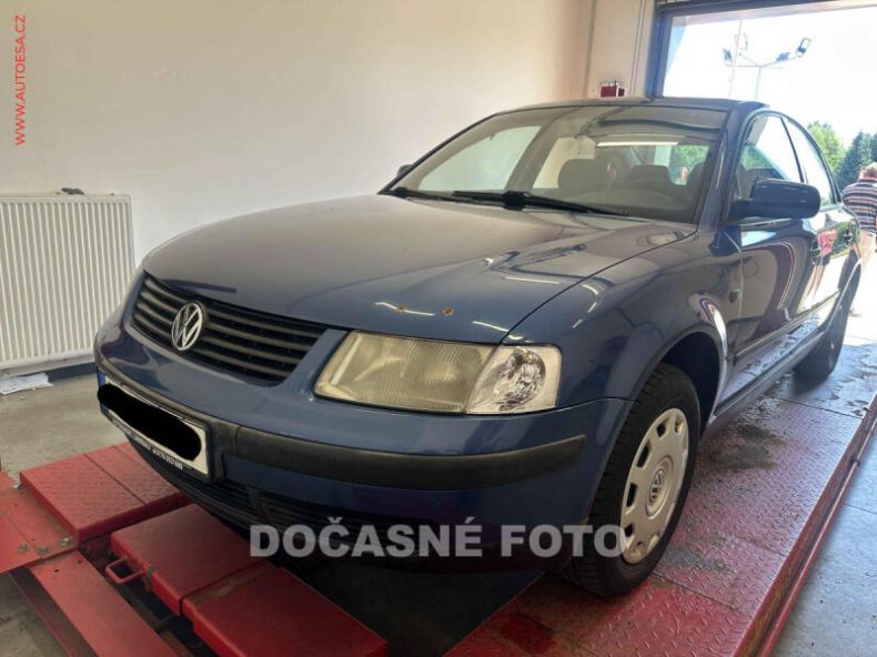 Volkswagen Passat - hlavní fotka inzerátu