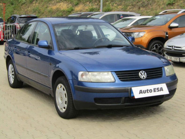 Volkswagen Passat - hlavní foto