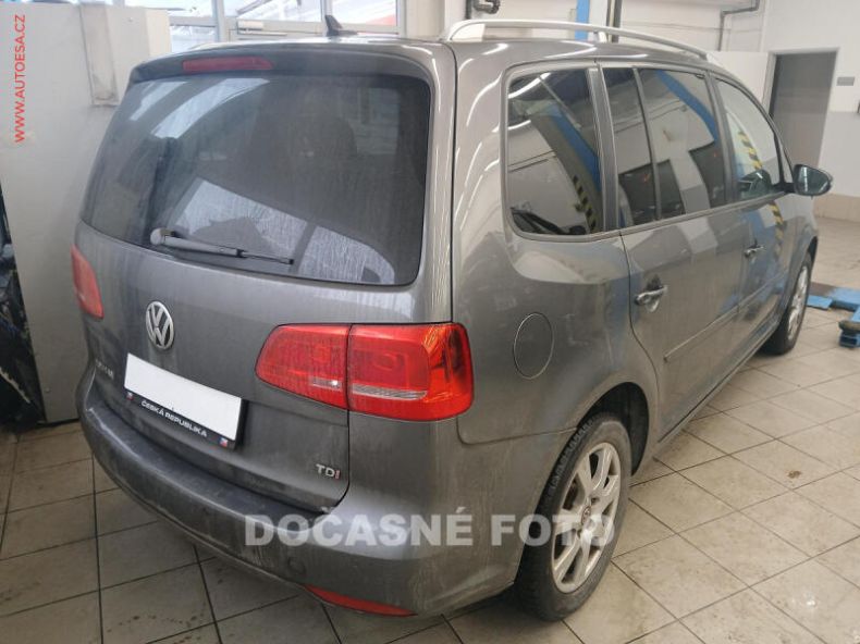 Volkswagen Touran - hlavní fotka