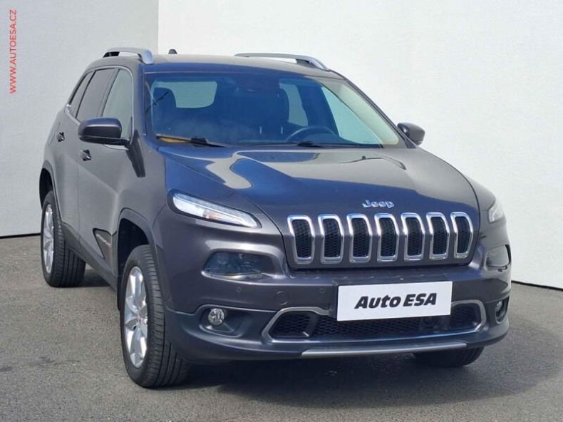 Jeep Cherokee - hlavní foto