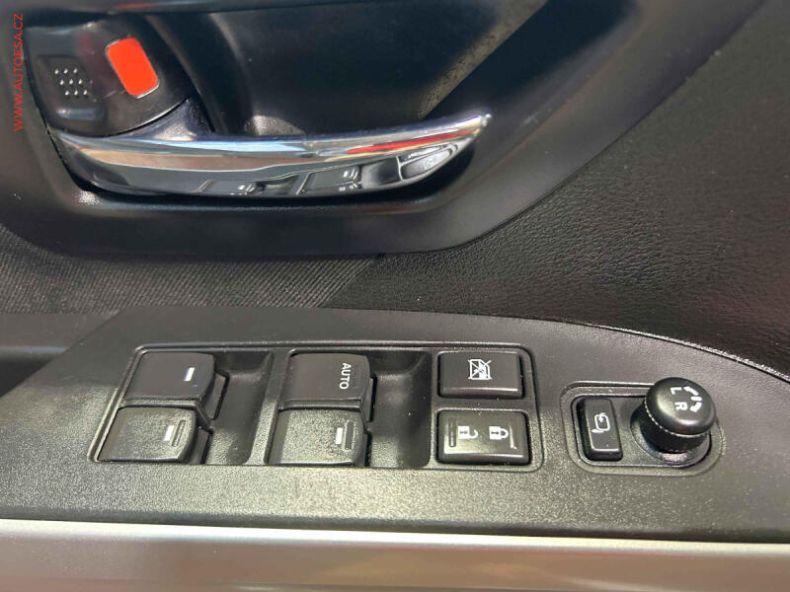 Suzuki SX4 - hlavní fotka
