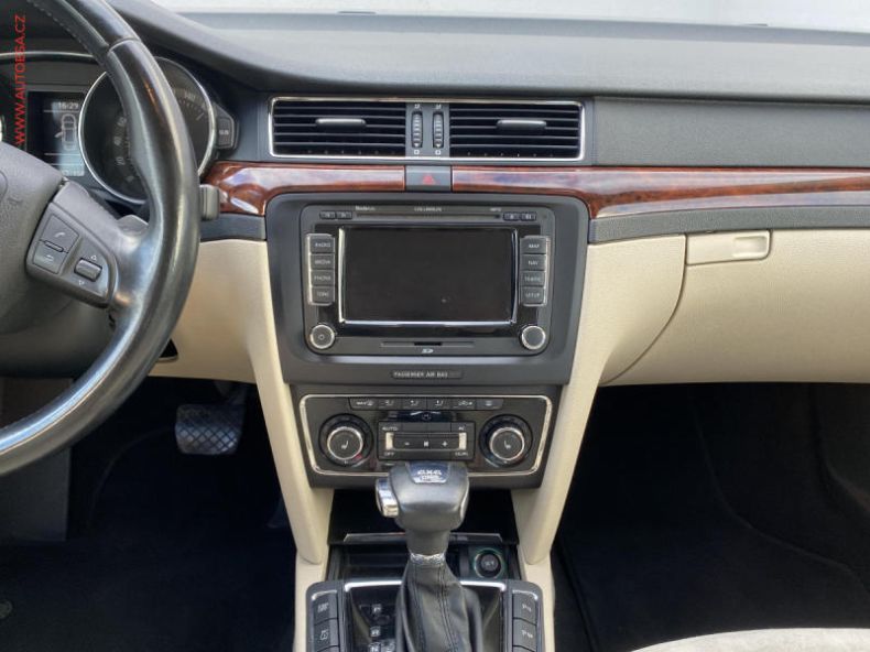 Škoda Superb - hlavní fotka