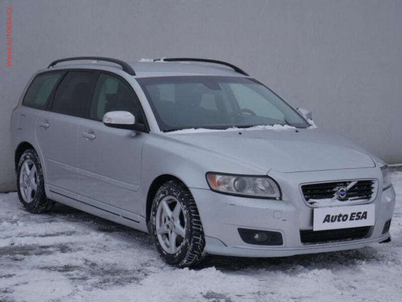 Volvo V50 - hlavní fotka inzerátu