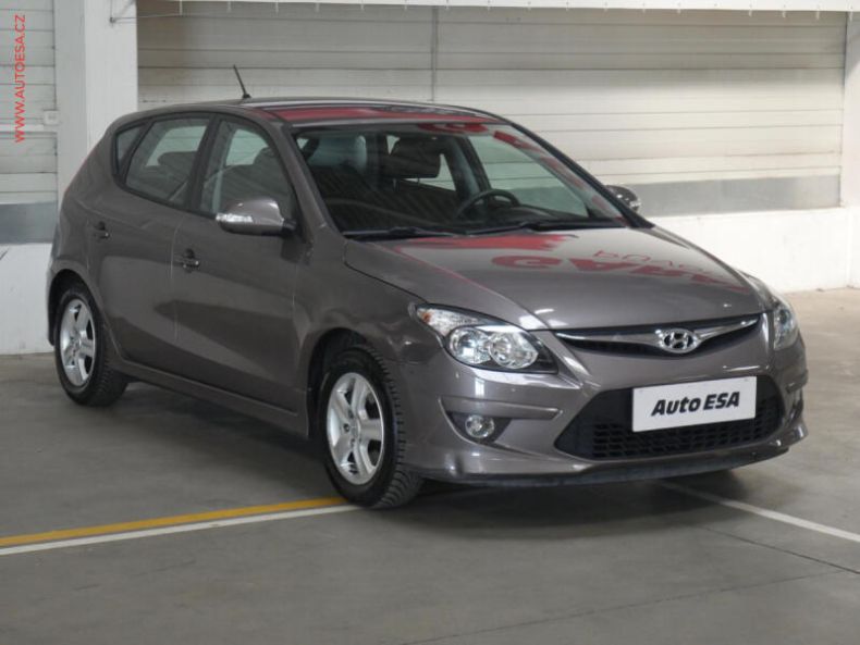 Hyundai i30 - hlavní fotka inzerátu