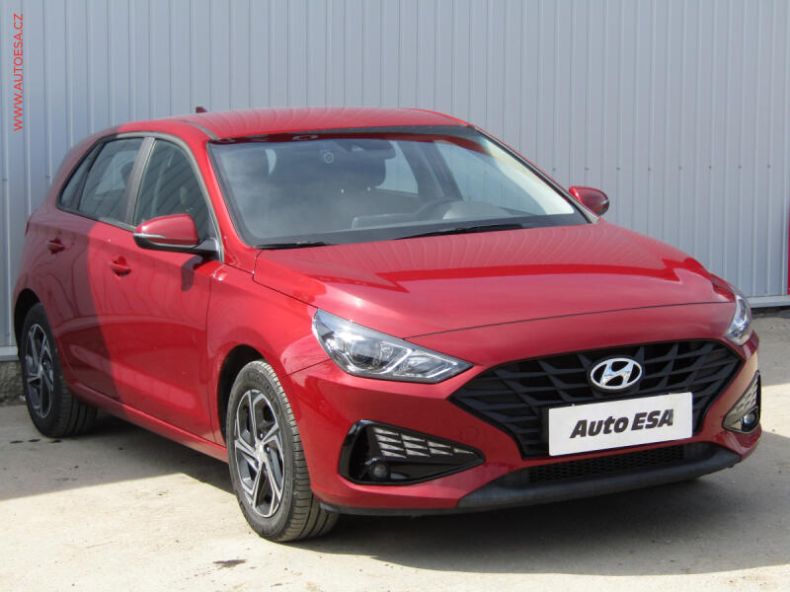 Hyundai i30 - hlavní foto