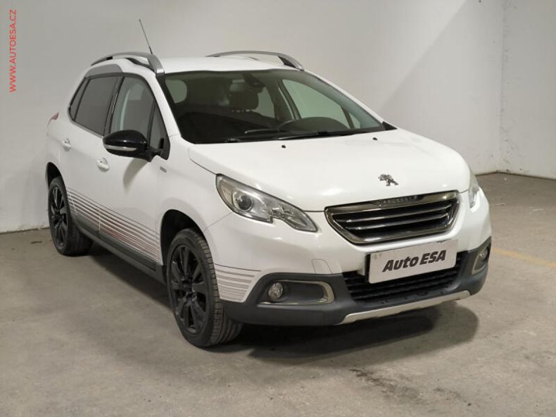 Peugeot 2008 - hlavní foto