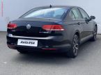 Volkswagen Passat - fotka číslo 3