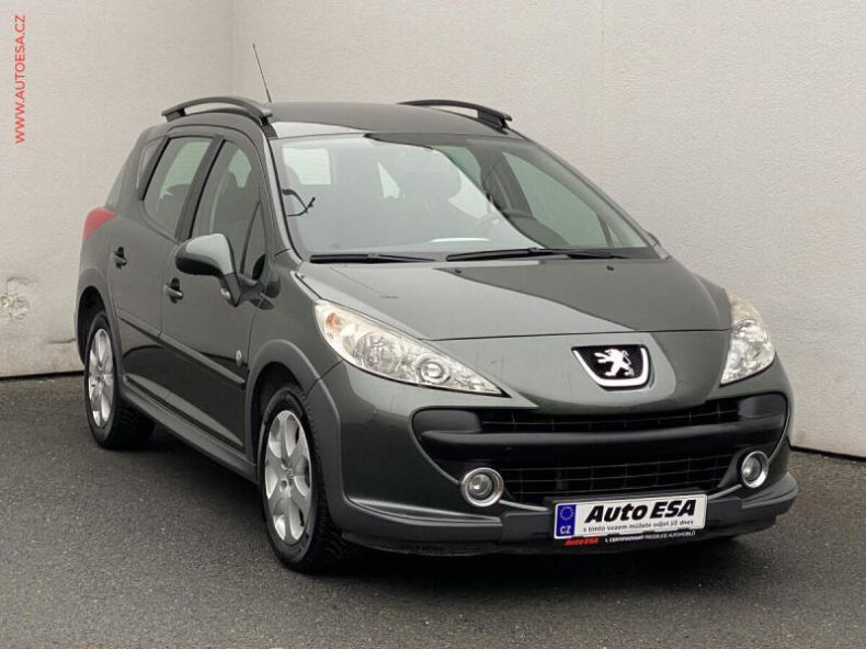 Peugeot 207 - hlavní foto