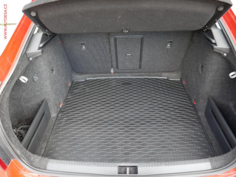 Škoda Octavia - hlavní fotka
