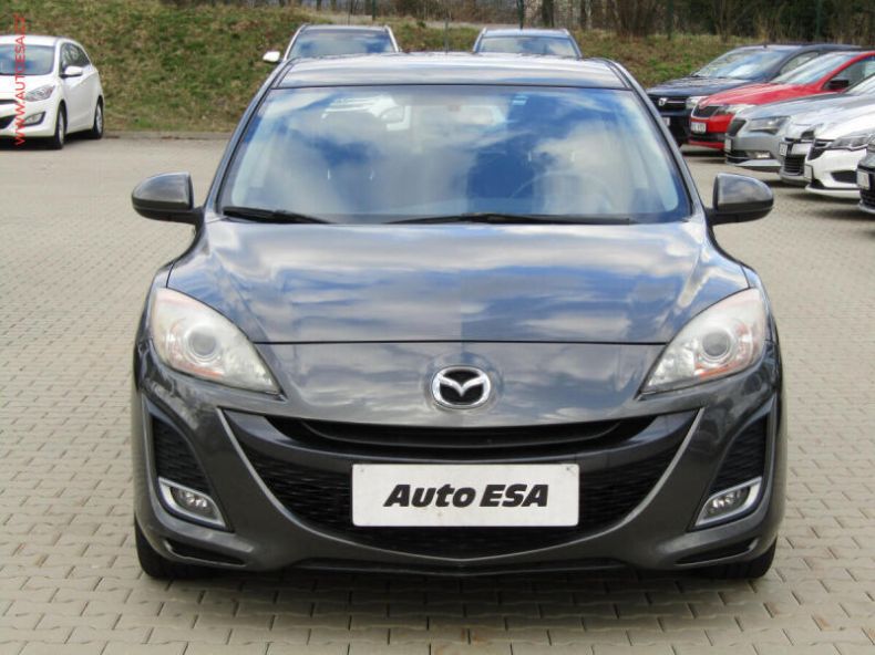 Mazda 3 - hlavní fotka