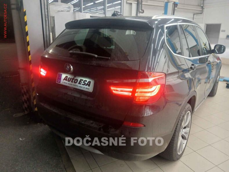 BMW X3 - hlavní fotka