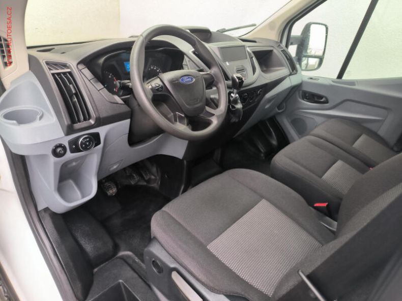 Ford Transit - hlavní fotka